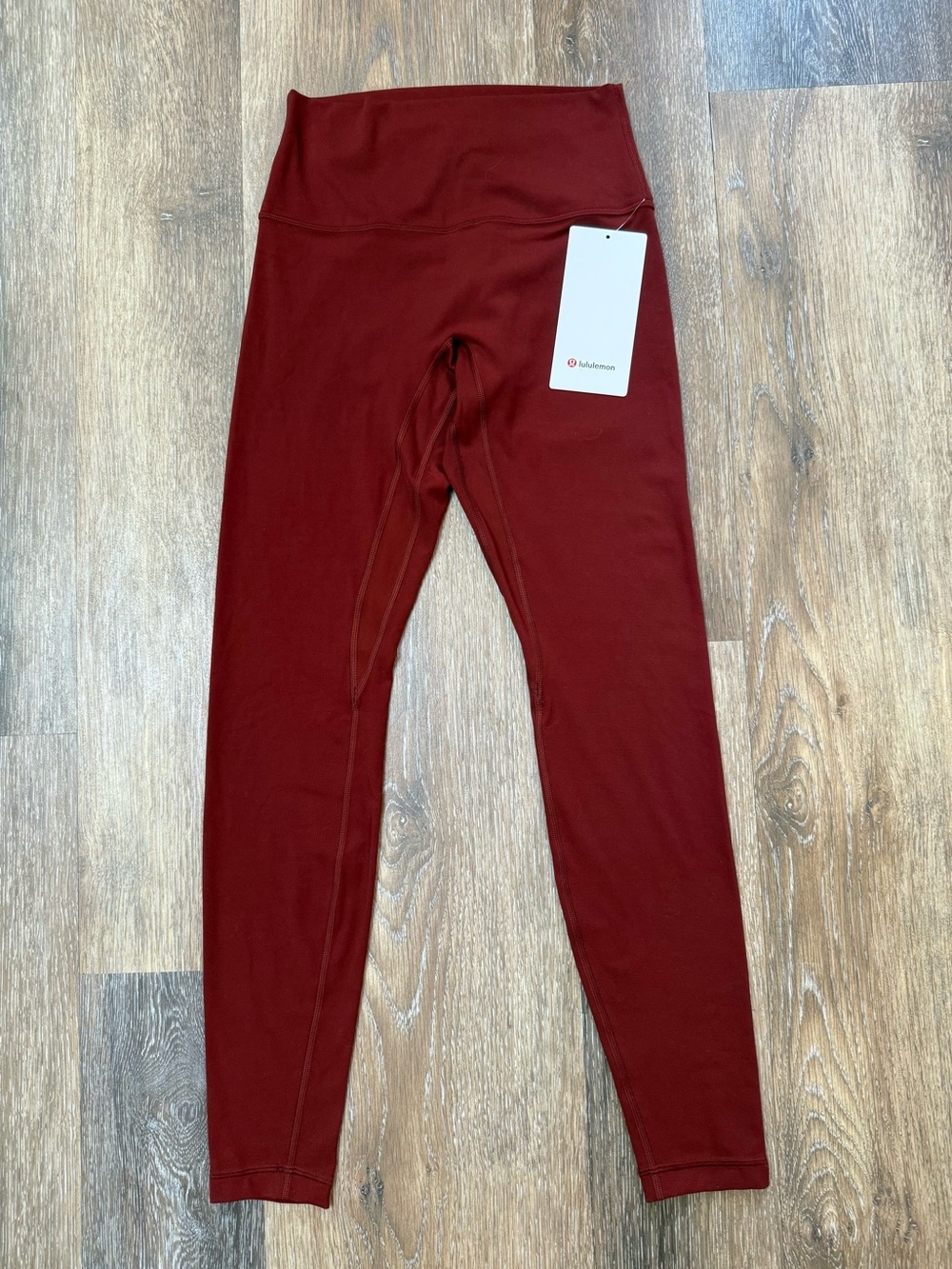 Lululemon Woman’s Burgundy Super Soft High-Rise Yoga/Running Leggings Sz 6 - Picture 2 of 6